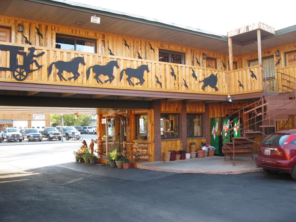 Frontier Lodge Ландер Экстерьер фото